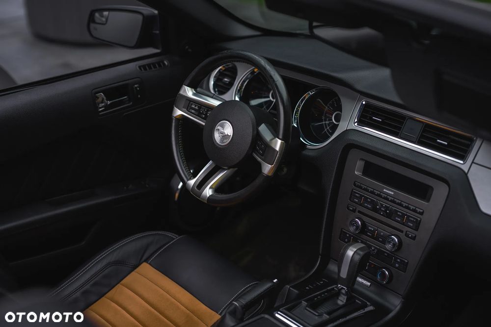 Ford Mustang 3.7 V6 Premium - 21