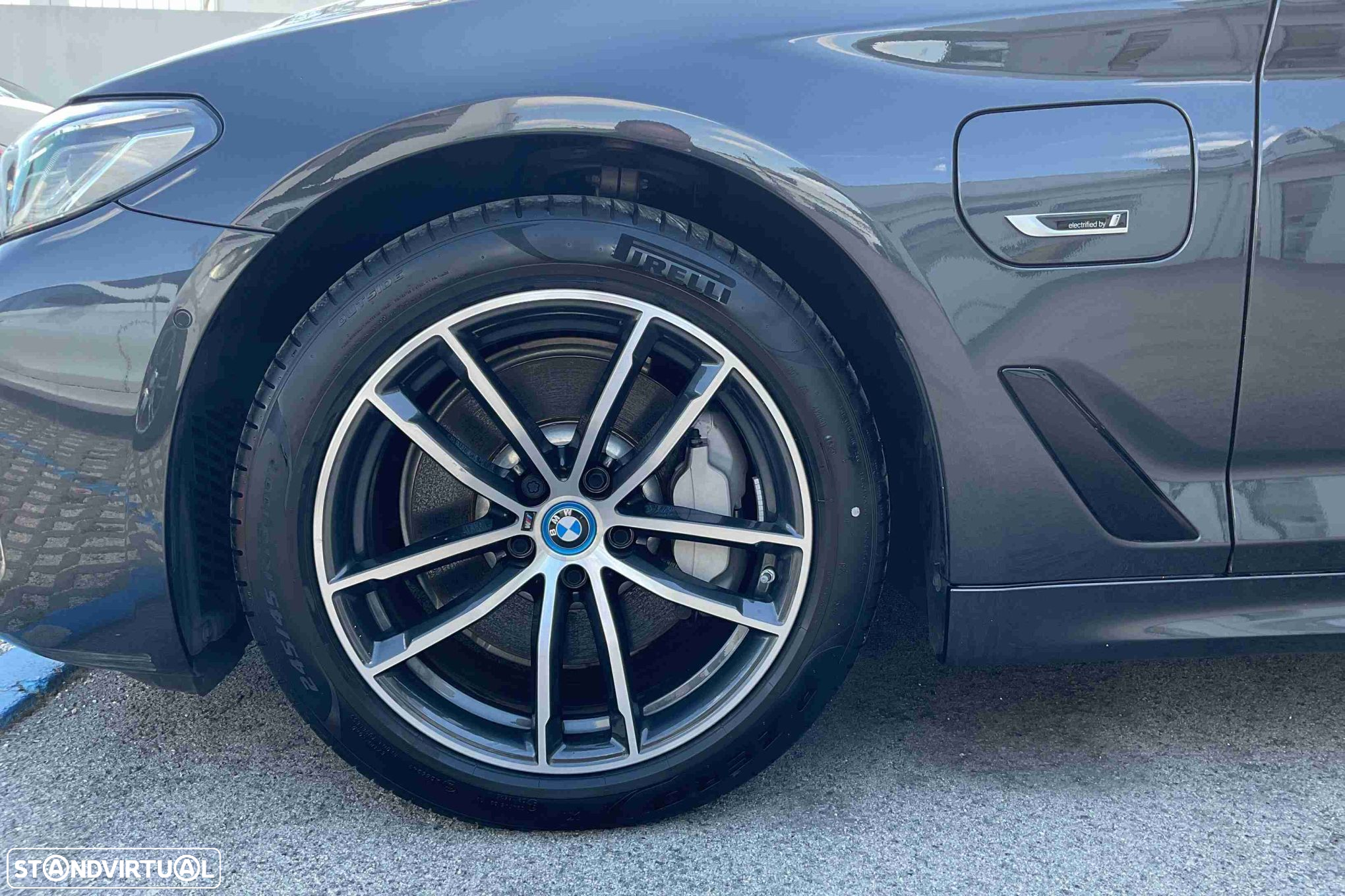 BMW 530 e - 6
