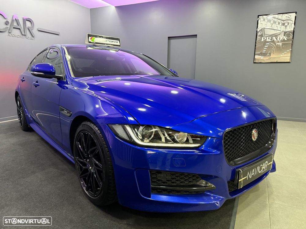 Jaguar XE 2.0 D R-Sport - 30