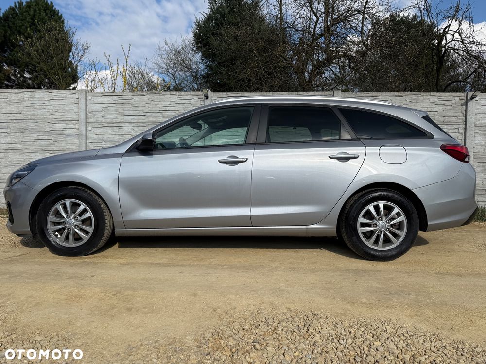 Hyundai i30 1.0 T-GDI Modern - 10
