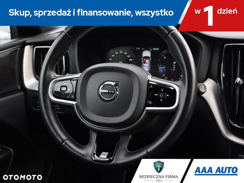 Volvo XC 60 - 18