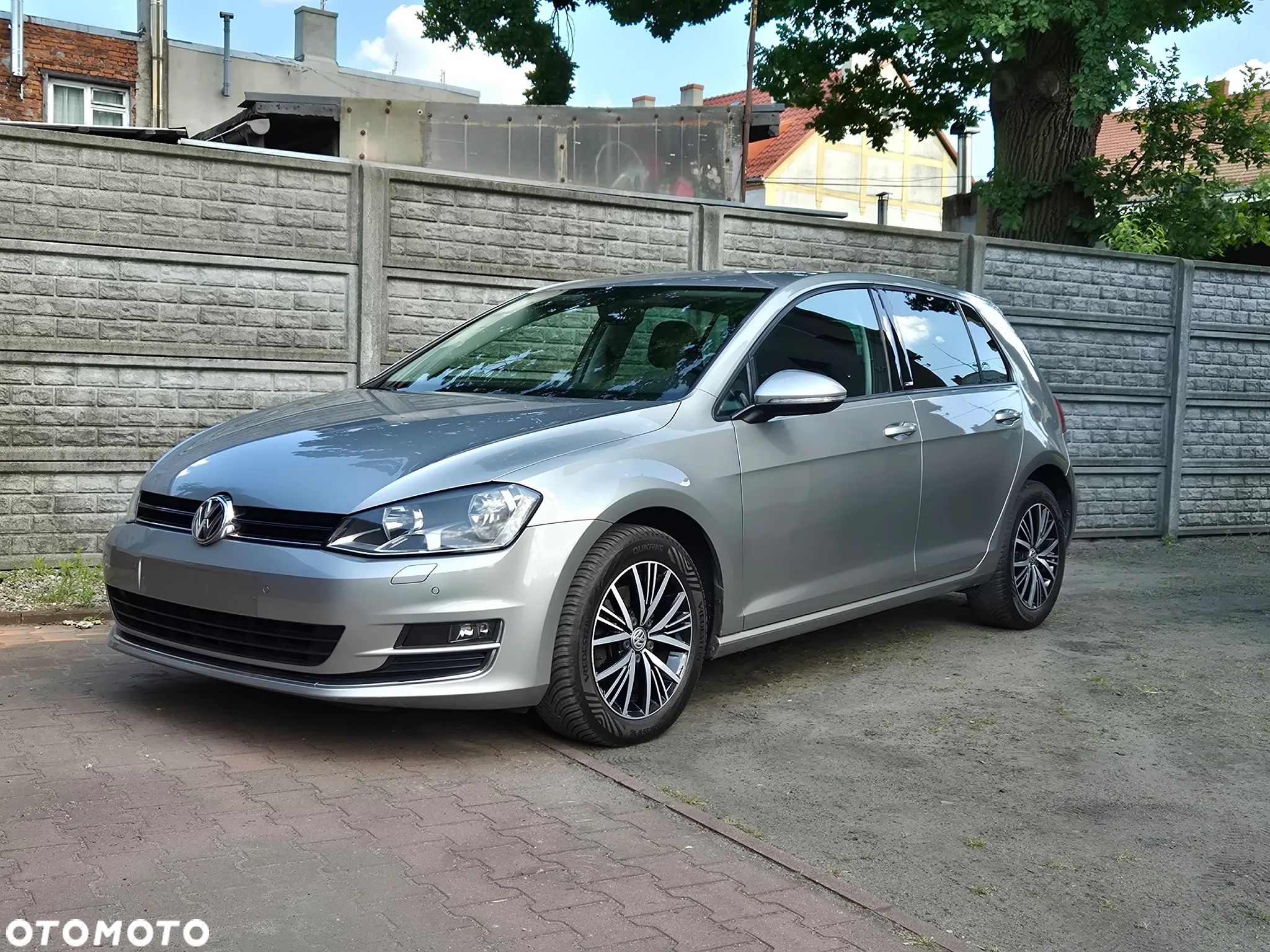 Volkswagen Golf 1.4 TSI BlueMotion Technology Allstar - 1