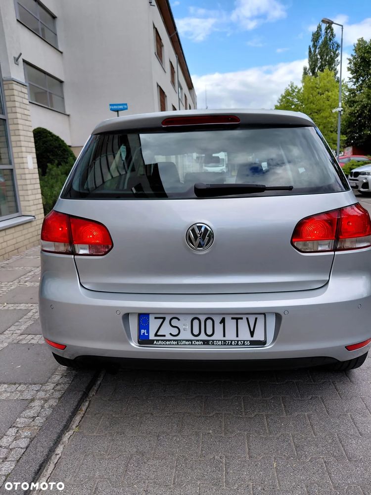 Volkswagen Golf 1.6 TDI BlueMotion Technology DSG Comfortline - 12