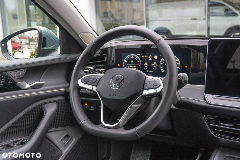 Volkswagen Passat Variant - 16