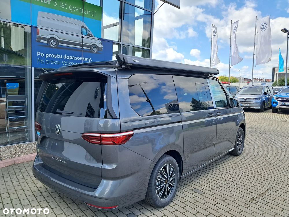 Volkswagen Multivan - 12