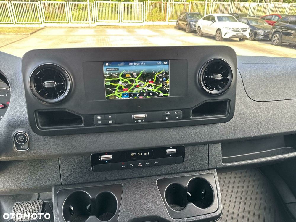 Mercedes-Benz Sprinter 317 CDI KA OM654 długi - 13