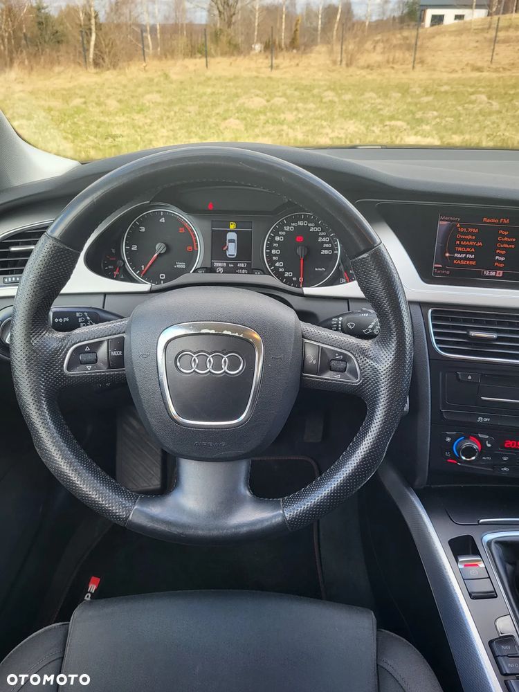 Audi A4 Avant - 8