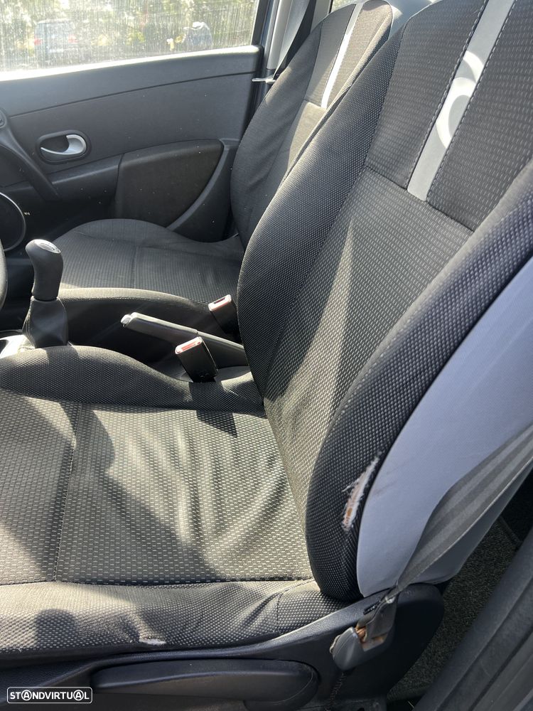 Renault Clio 1.2 16V Rip Curl - 20