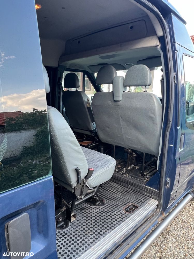 Ford Transit - 9