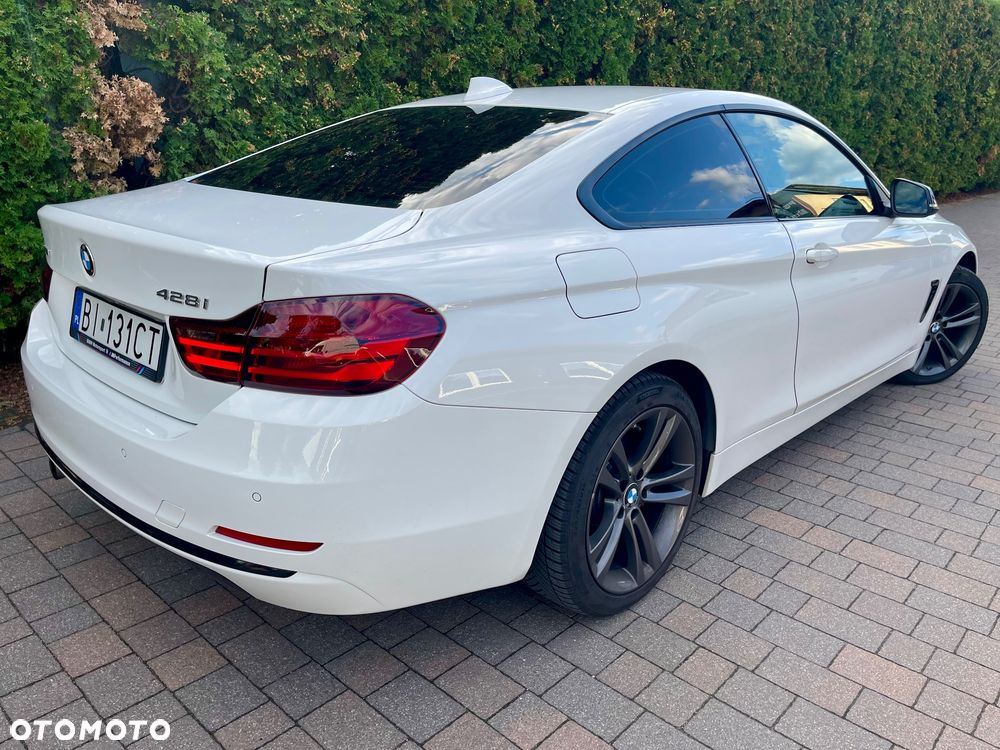 BMW Seria 4 428i xDrive Sport-Aut Luxury Line - 9