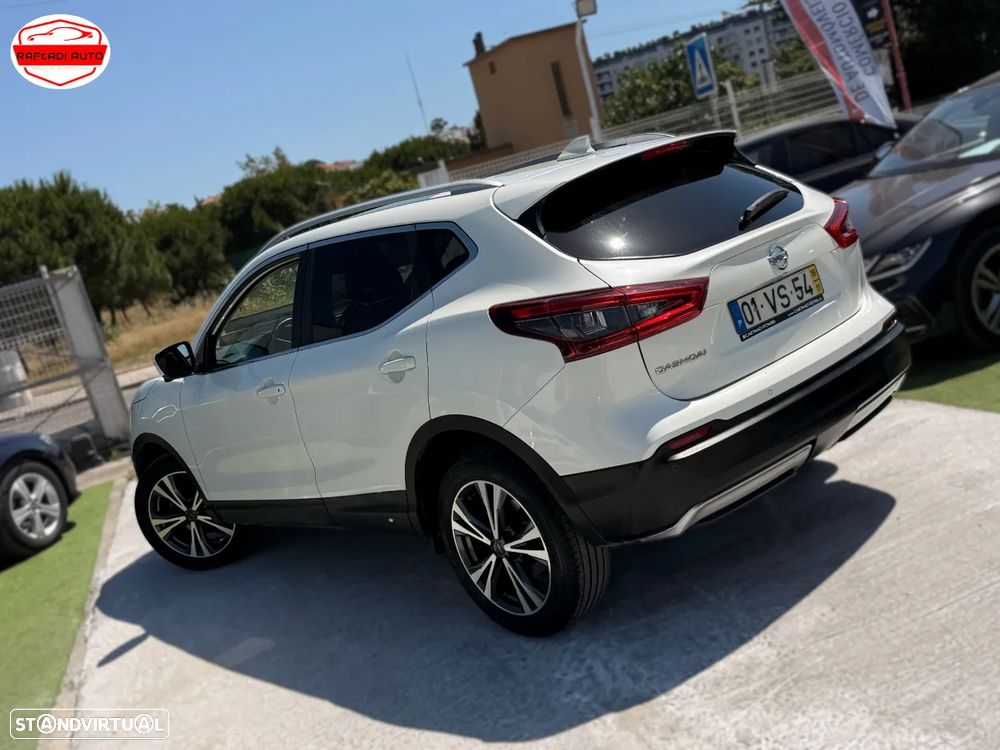 Nissan Qashqai 1.5 dCi N-Connecta J18+Led - 4
