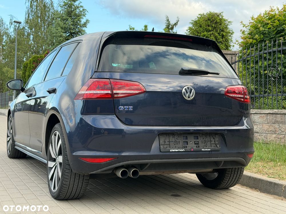 Volkswagen Golf - 3