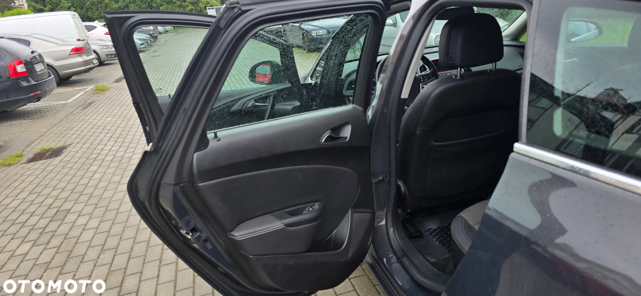 Opel Astra - 16