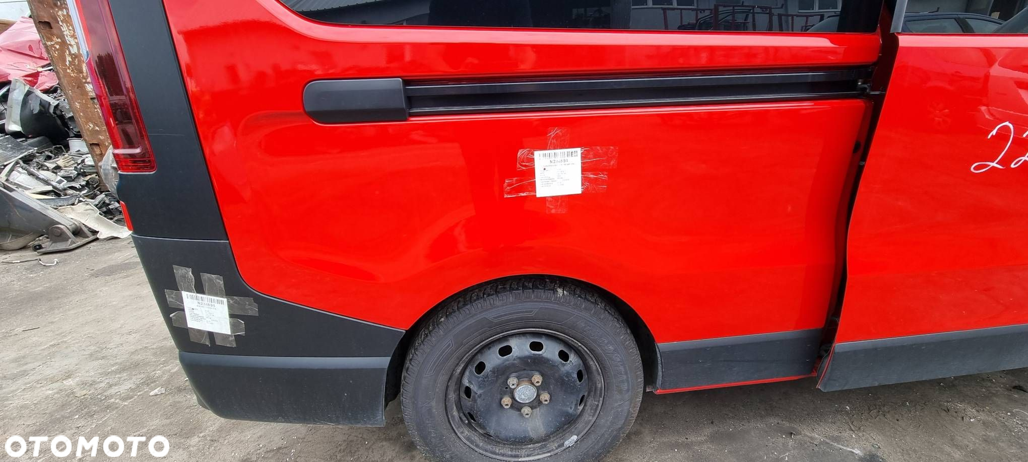 ĆWIARTKA BŁOTNIK PRAWY TYŁ RENAULT TRAFIC III 2022 - 3