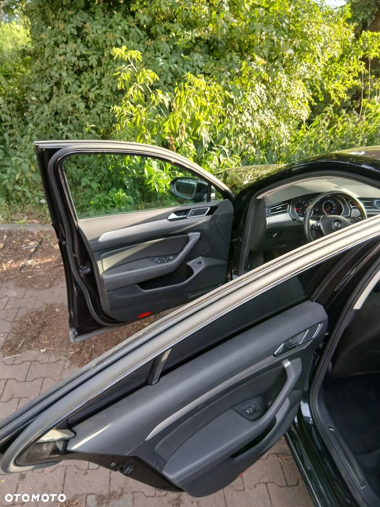 Volkswagen Passat 1.4 TSI BMT ACT Trendline - 20