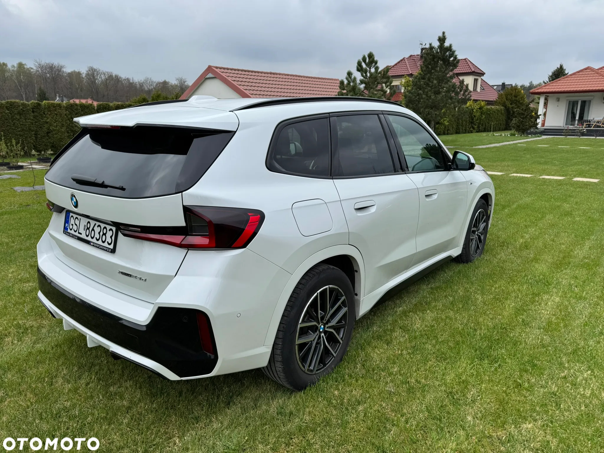 BMW X1 ver-xdrive23d-m-sportpaket - 4