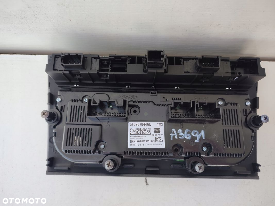 Panel nawiewu klimatyzacji SEAT LEON III LIFT 17-20 EUROPA 5F0907044AL - 4