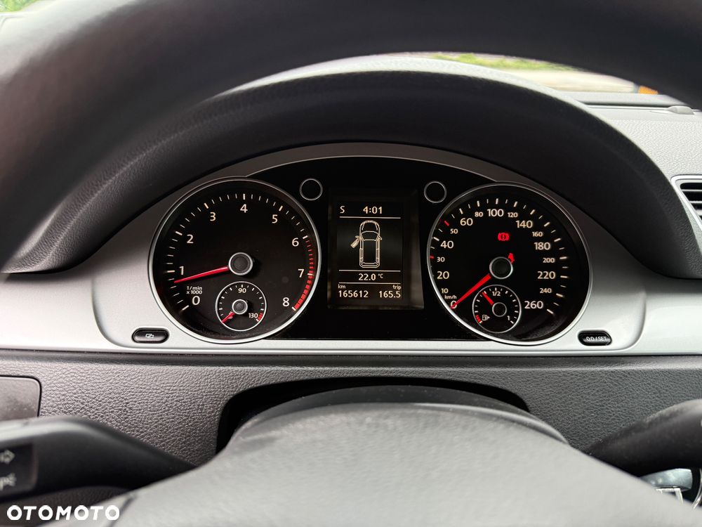 Volkswagen Passat 1.4 TSI Comfortline - 10