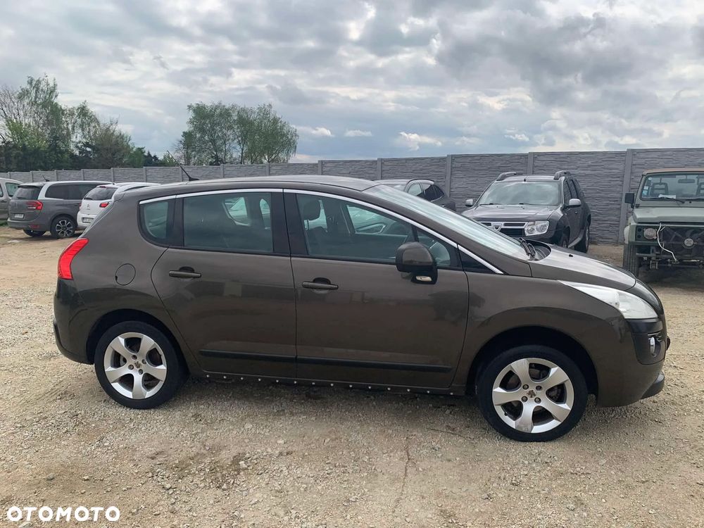 Peugeot 3008 HDi FAP 110 Platinum - 23