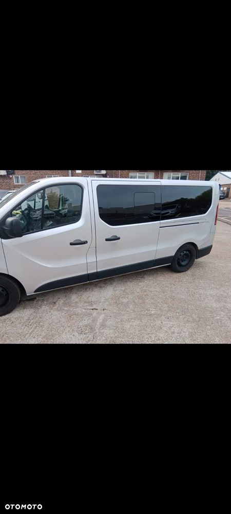 Renault Trafic dCi 120 L2H1 Komfort - 4