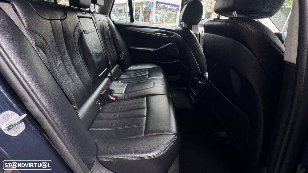 BMW 520 d Line Luxury Auto - 13