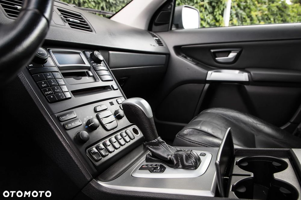 Volvo XC 90 2.4 D5 Executive - 26