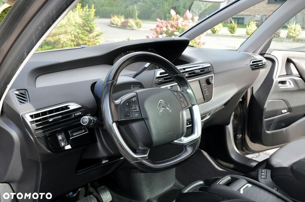 Citroën C4 Grand Picasso - 24