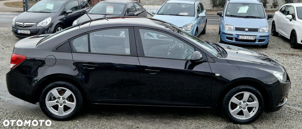 Chevrolet Cruze - 20
