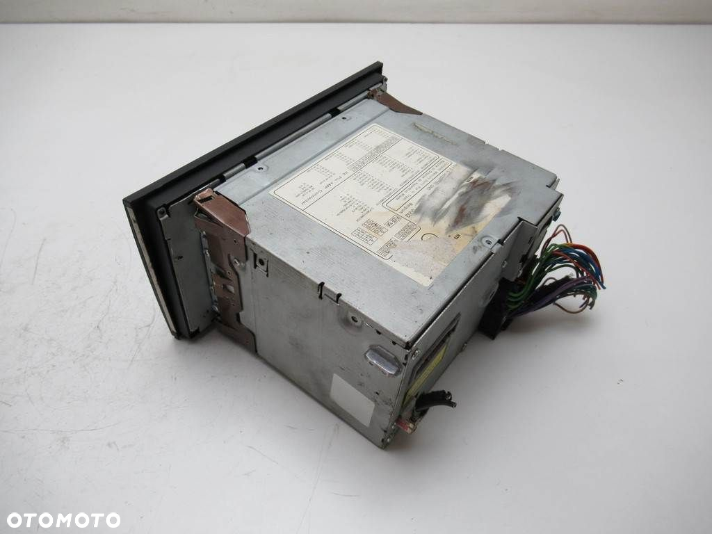 RADIO  - 817.00 PLN - AUDI A4 B6 (8E2) 2000 - 2005 1.9 TDI 96 kW [130 KM] olej napędowy 2000 - 2004 - 8