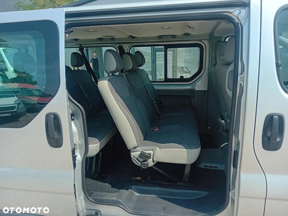 Opel Vivaro L1H1 2.7t - 11