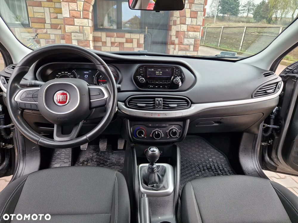 Fiat Tipo 1.4 16v Easy - 17