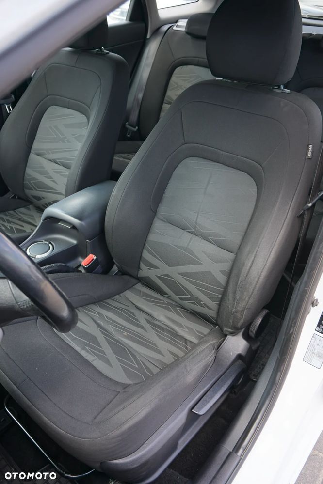 Kia Ceed 1.6 GDI M - 16