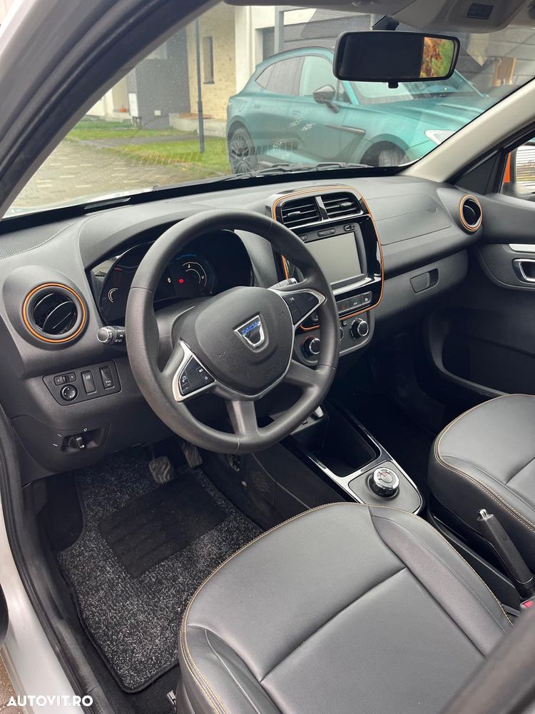 Dacia Spring ESSENTIAL - 4