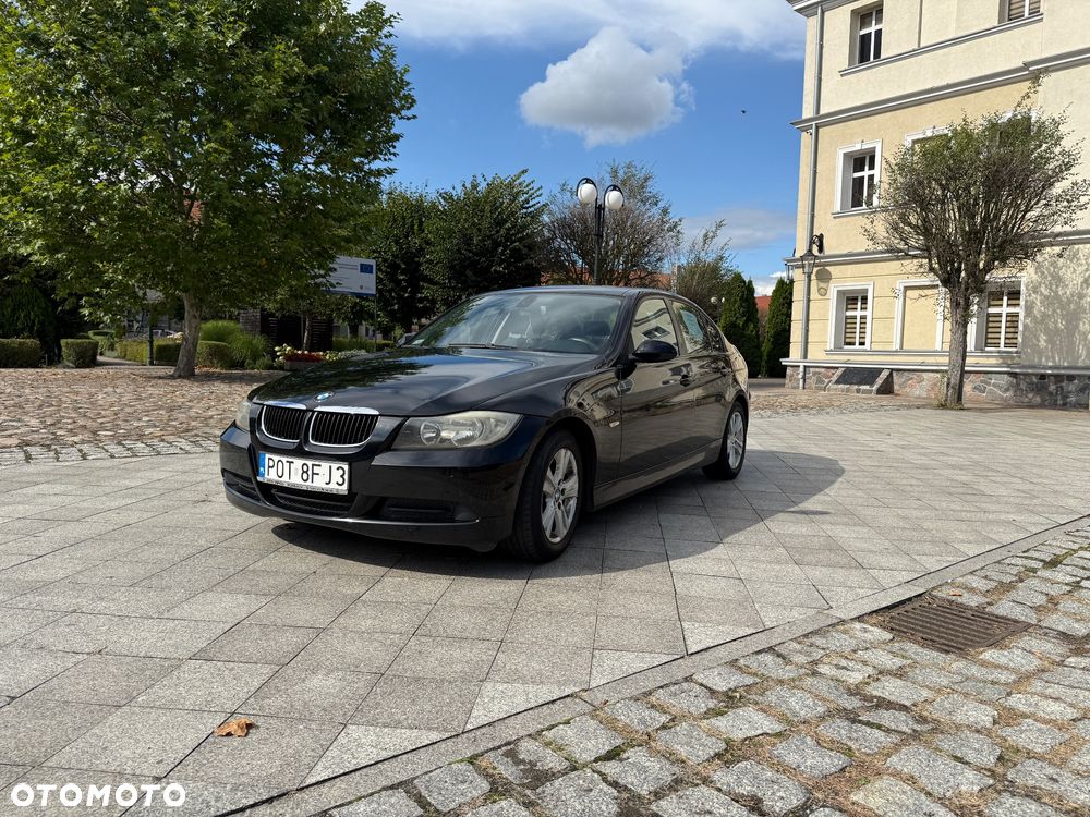 BMW Seria 3 318i - 2