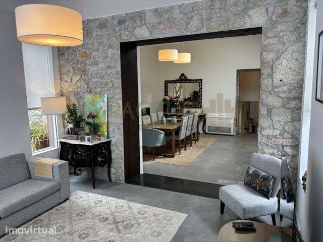 Moradia V4+1 com Piscina - Grande imagem: 2/50