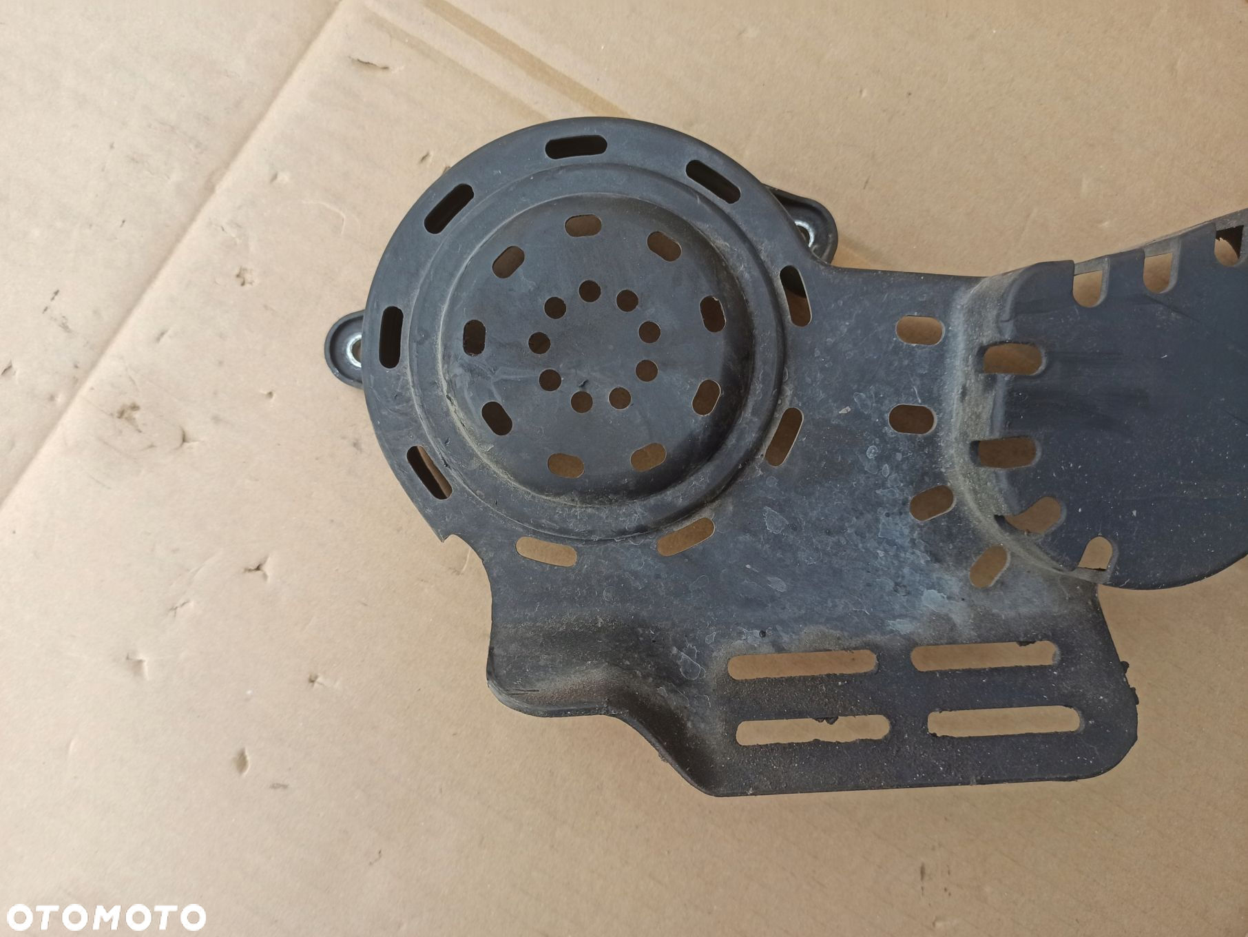 Obudowa osłona rozrządu FORD B-MAX 1.0 ECOBOOST - 2