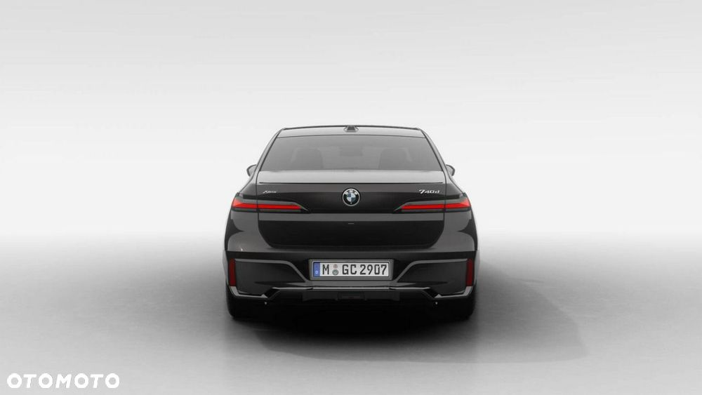 BMW Seria 7 740d xDrive mHEV Nero Lusso Edition sport - 7