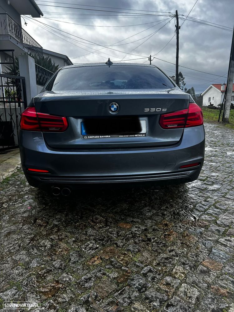 BMW 330 - 12