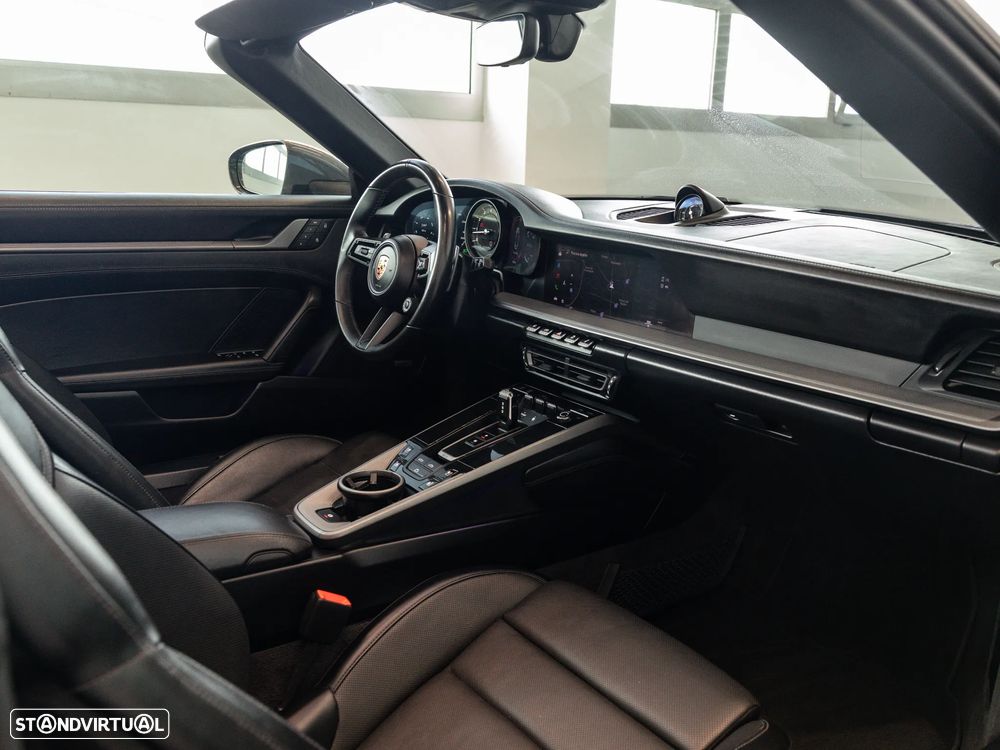 Porsche 911 (992) Carrera T PDK - 40