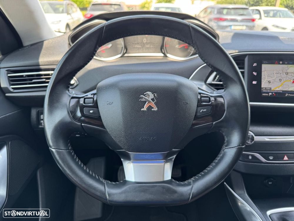 Peugeot 308 SW 1.5 BlueHDi Allure - 20