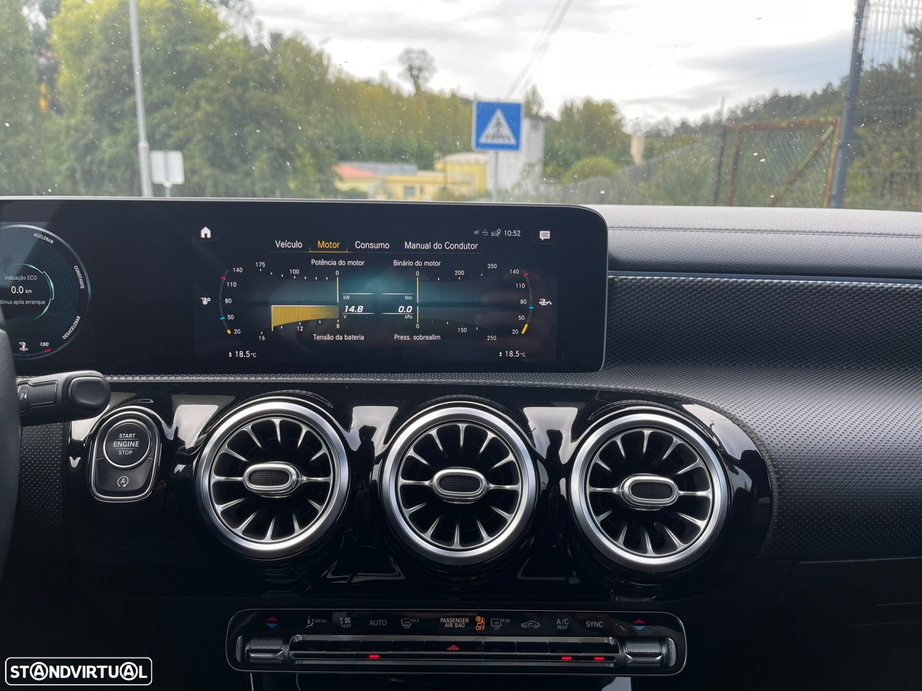 Mercedes-Benz CLA 180 - 32
