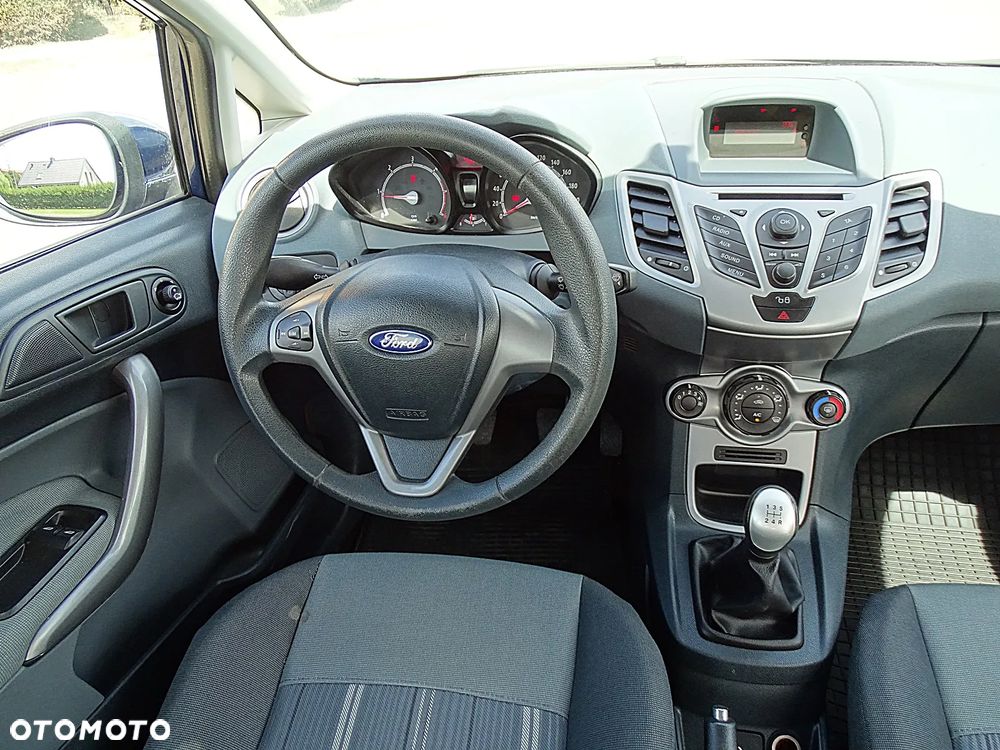 Ford Fiesta 1.4 TDCi Ghia - 31