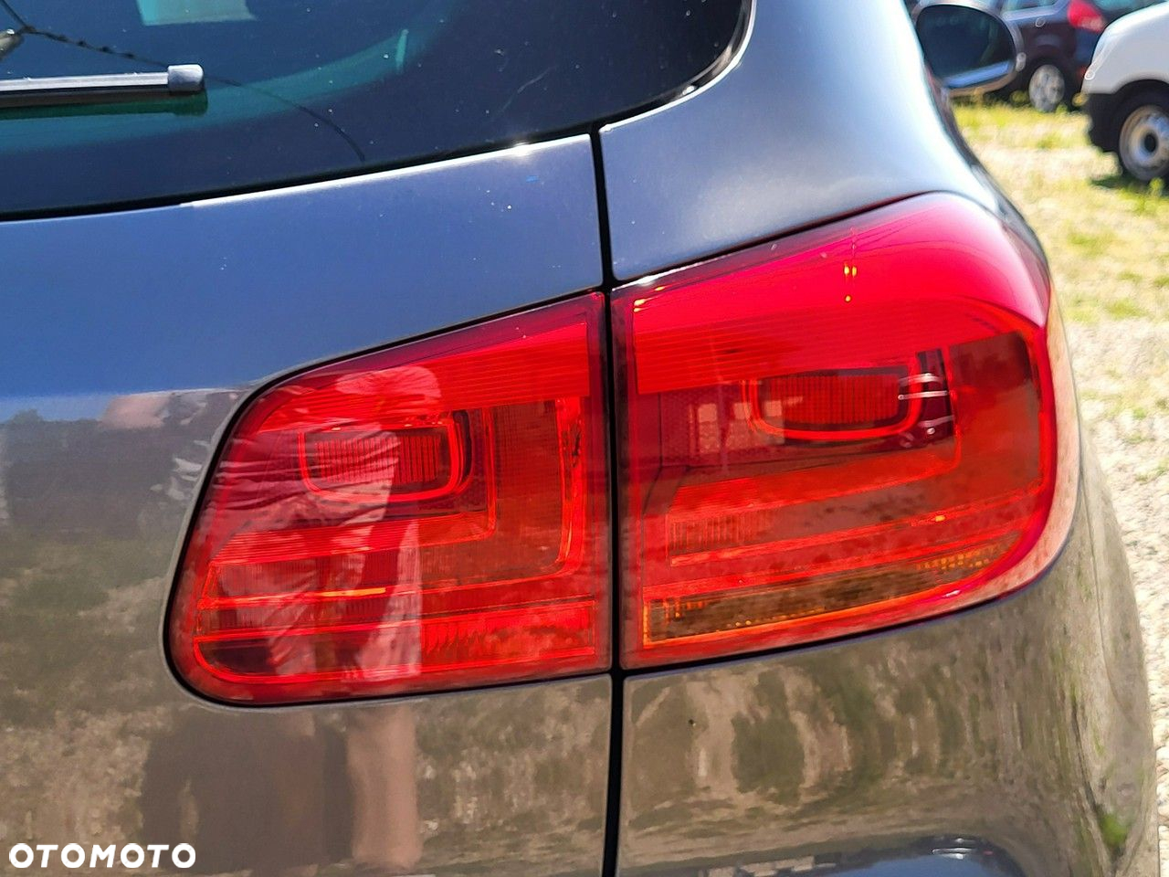 Volkswagen Tiguan - 14