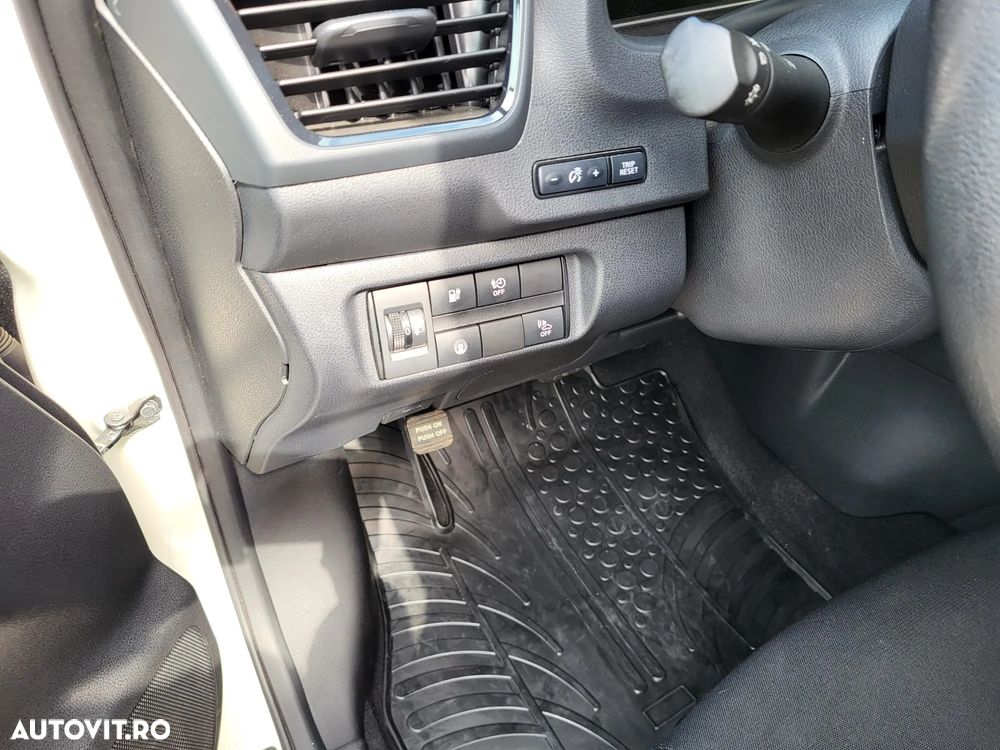 Nissan LEAF 40 kWh N-Connecta - 12