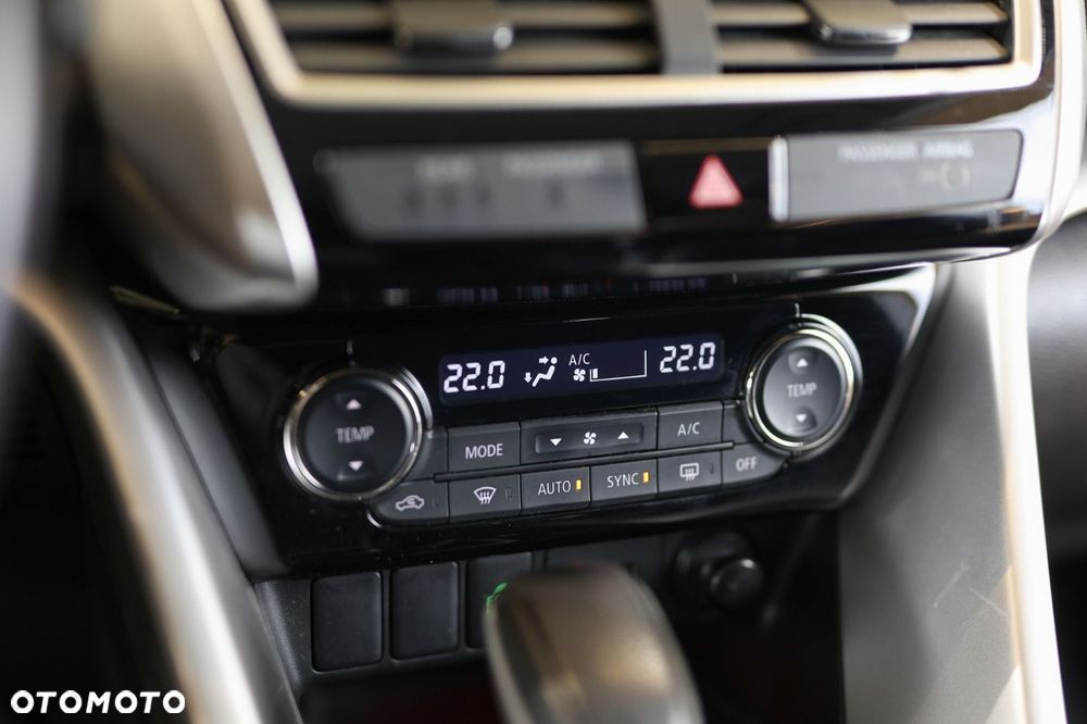 Mitsubishi Eclipse Cross - 19