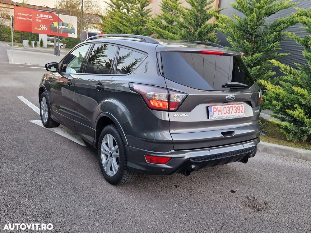Ford Kuga 1.5 EcoBoost 2WD Trend - 4
