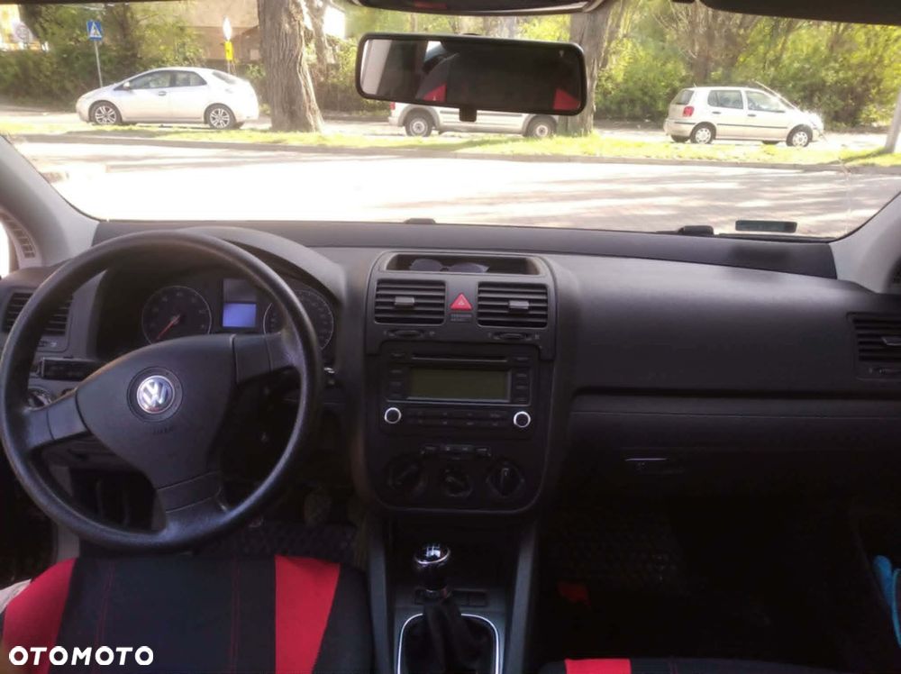 Volkswagen Golf 1.6 Trendline - 7