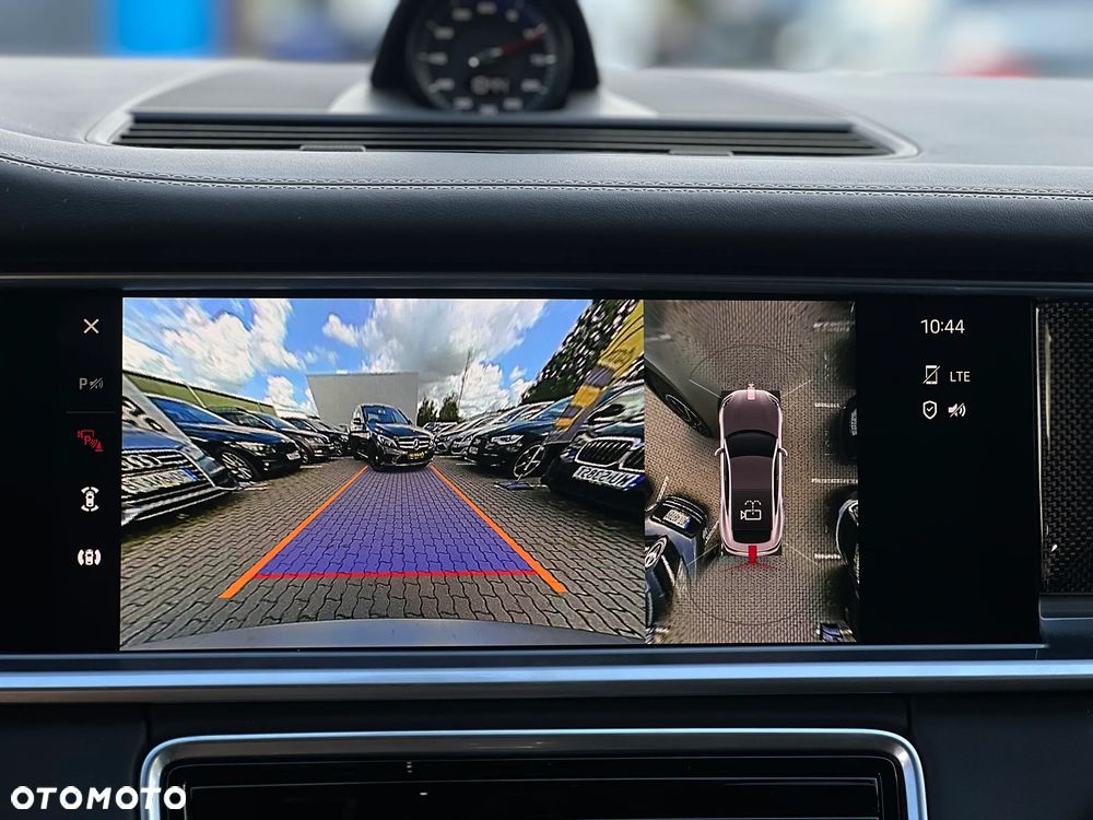 Porsche Panamera - 20