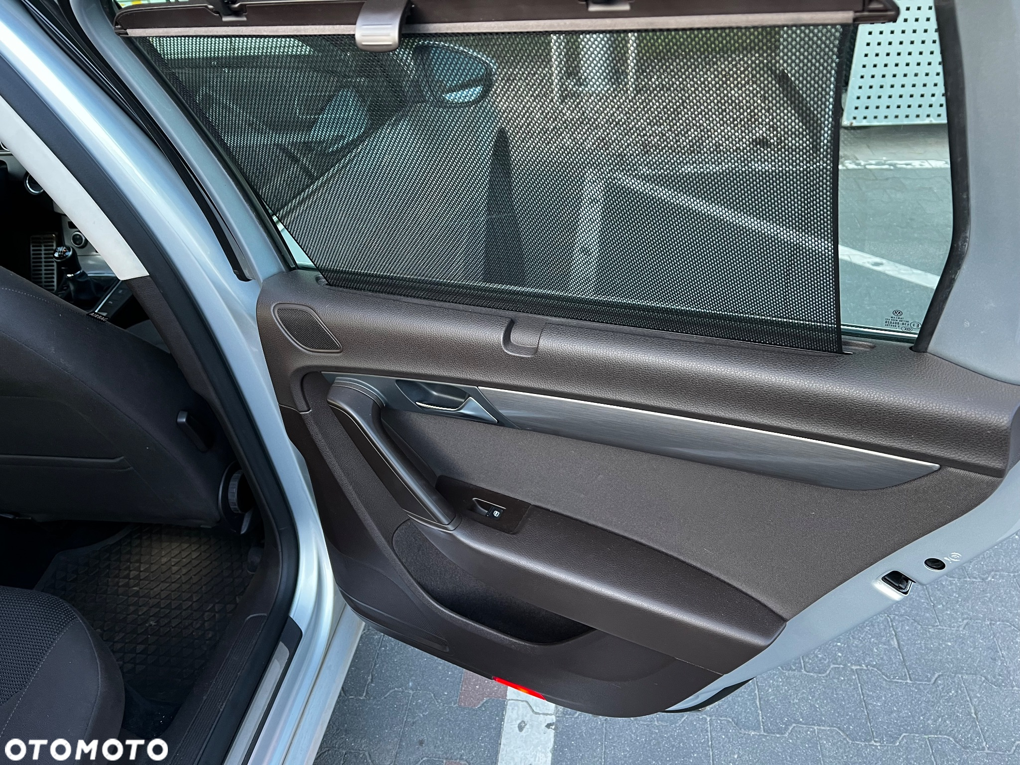 Volkswagen Passat 2.0 TDI DPF Comfortline - 19