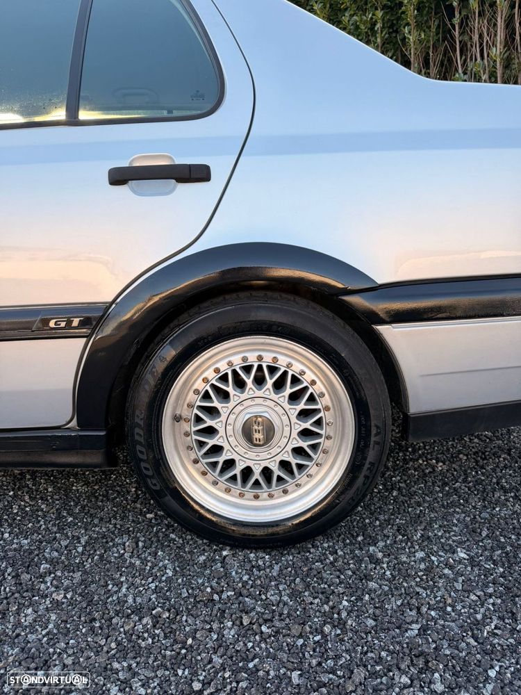 VW Vento - 12